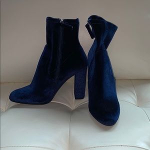 Velvet blue ankle bootie